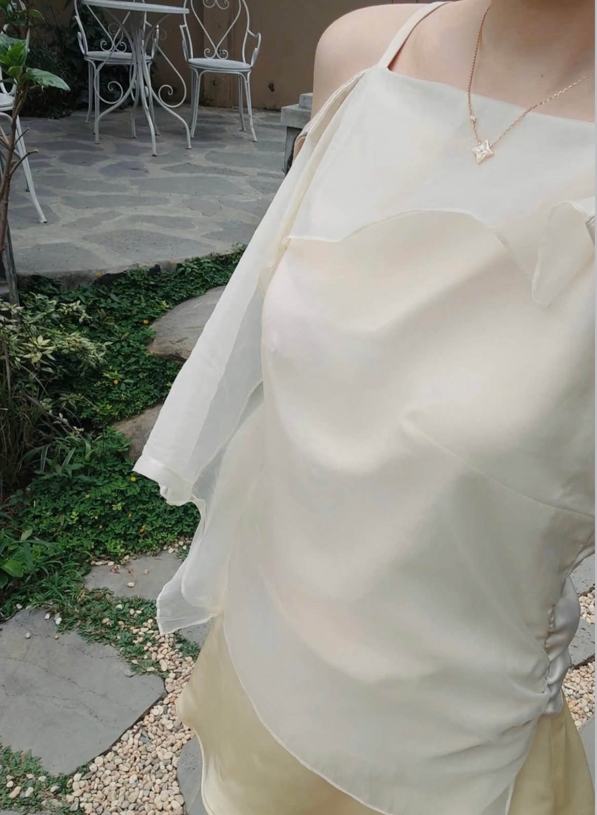 Áo dây tơ, ảnh 3